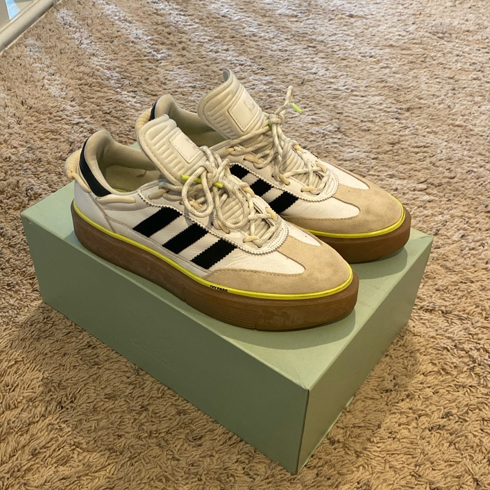 Beyoncé ivy park adidas shoes